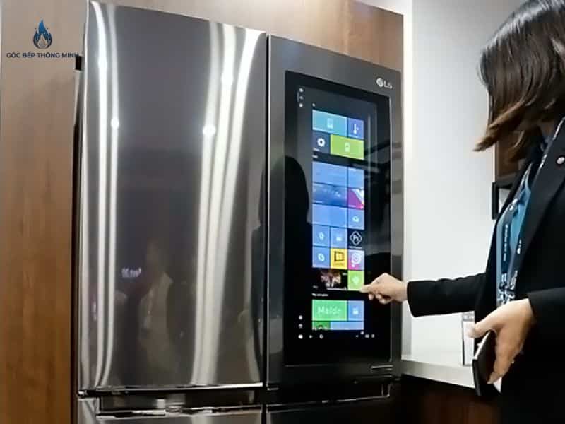 nội thất nhà bếp thông minh hiện đại